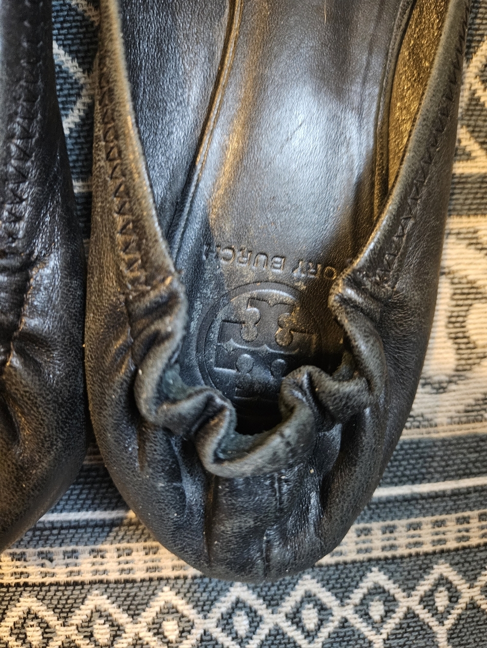 Tory Burch Black Leather Ballet Flats with Gold Logo Medallion - Picture 3 of 13